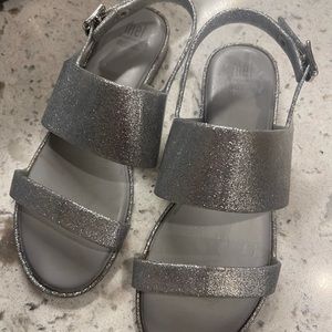 mel by mini melissa jelly sandals shoes silver 3